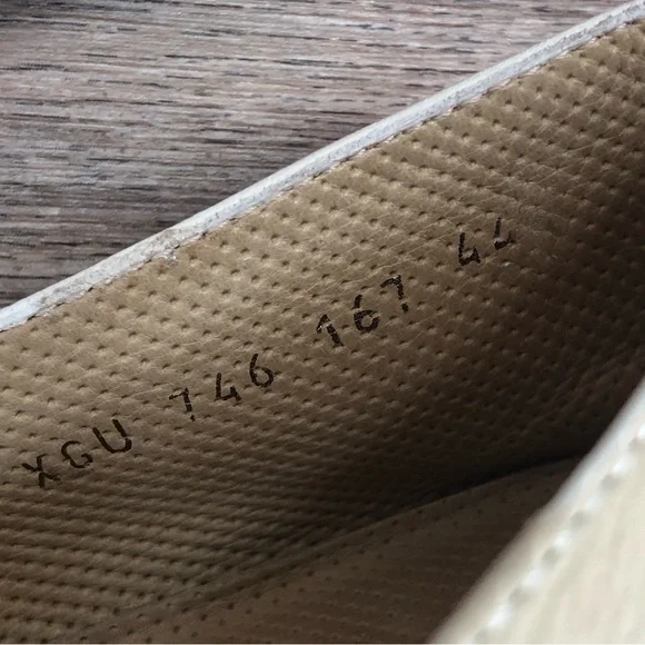 Giorgio Armani Cream Leather Almond Toe Slip On Loafers Men's 44/ US 10.5 - Picture 9 of 15